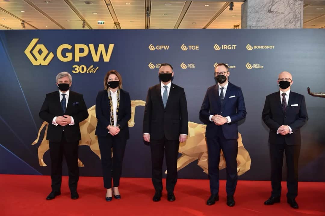 Kiedy powstała giełda papierów wartościowych w Warszawie i jej znaczenie